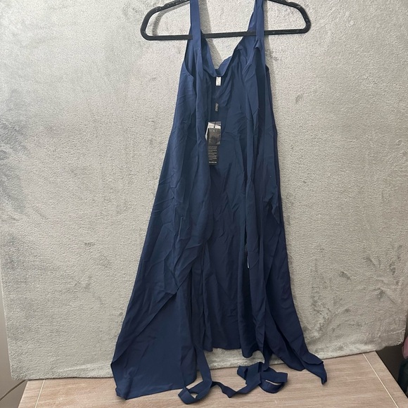 NWT Lily Silk Tie-Waist Wrap Dress in Navy- S - Picture 3 of 9